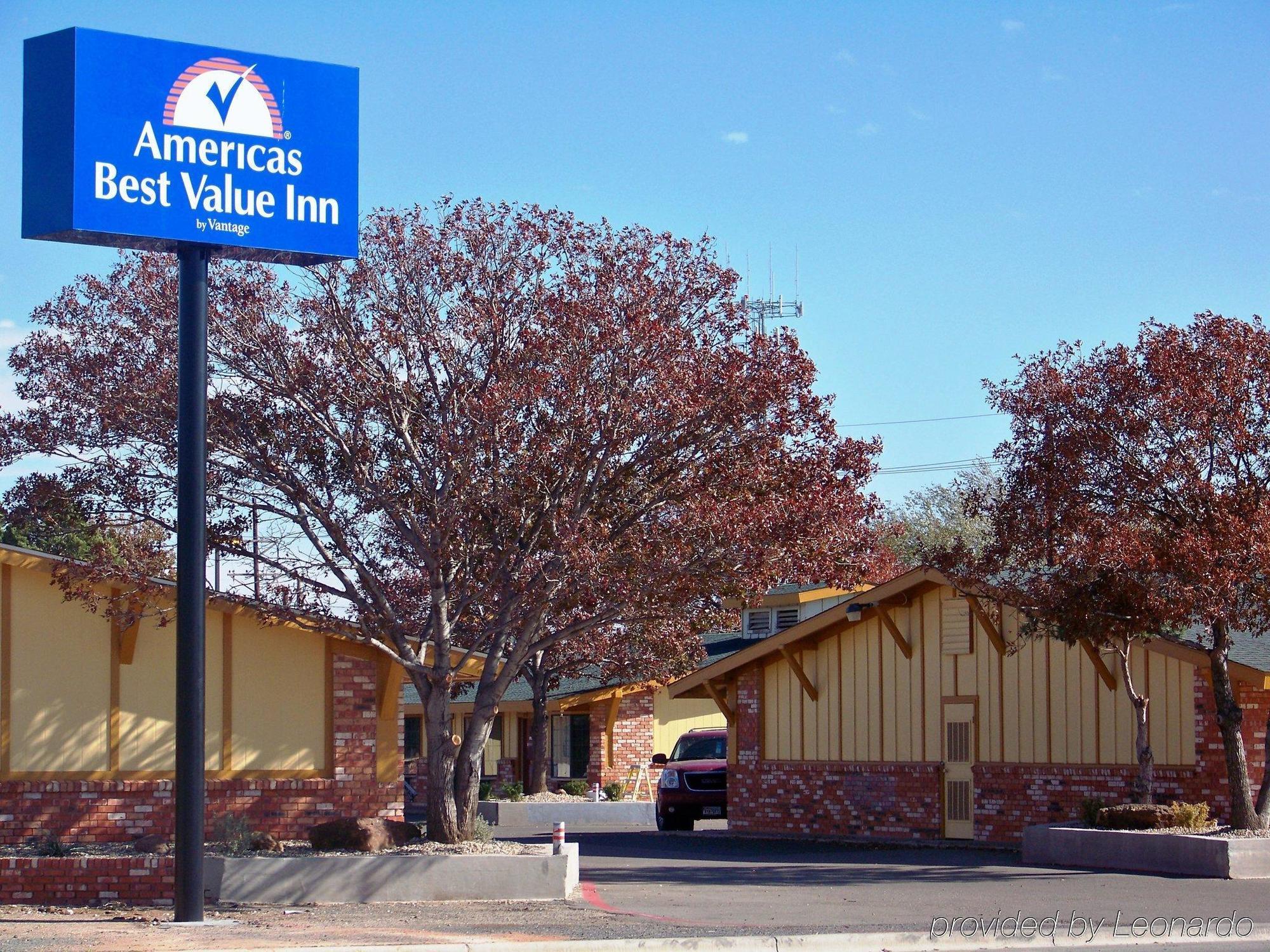 Stadium Motel Lubbock Buitenkant foto
